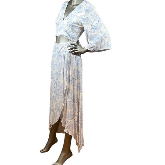 NWT L*Space Floral Faux Wrap Midi Dress Blue White Rayon Size M (038) - Picture 11 of 16